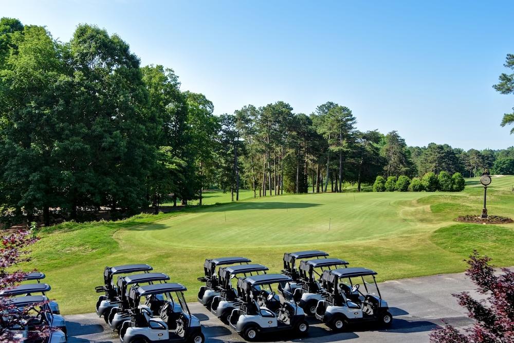 Embassy Suites Greenville Golf Resort & Conference Center Bagian luar foto
