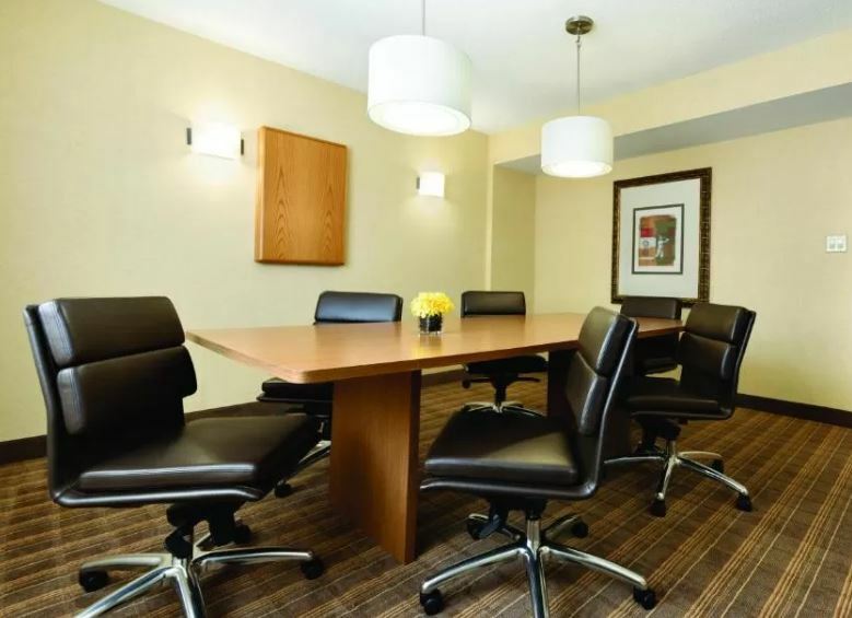 Embassy Suites Greenville Golf Resort & Conference Center Bagian luar foto
